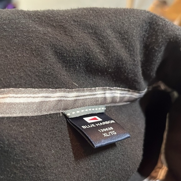Fleece lined Jacket. Black. Full zip 
XL. Blue Harbour - Picture 7 of 7